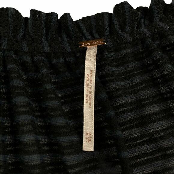 Free People Dorothy Striped Crop Blouse NEW - Picture 4 of 10